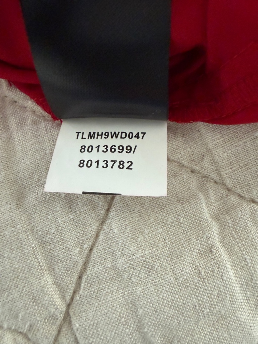 Tahari Arthur S. Levine Red Tiered Chiffon Dress Size 10 – Flowy, Lightweight - Picture 3 of 10